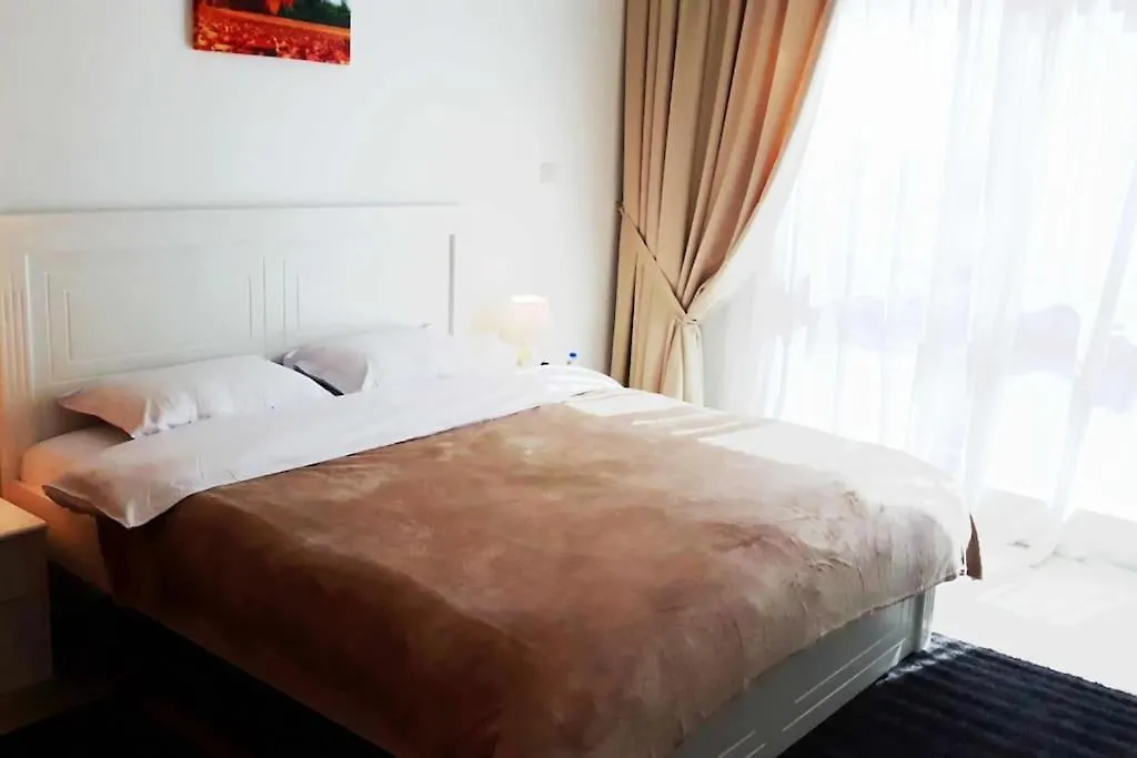 Excellent 2 Bedroom Beach Front Abu Dhabi
