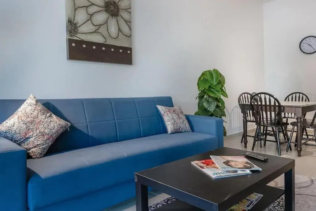 Apartment Excellent 2 Bedroom Beach Front Abu Dhabi